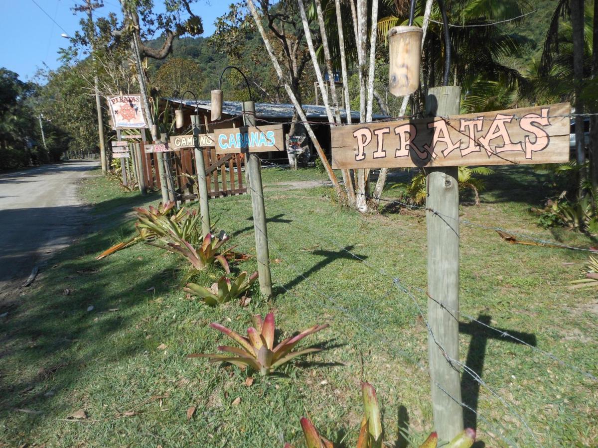 Piratas Cabanas Camping Bar 帕拉蒂-米林 外观 照片